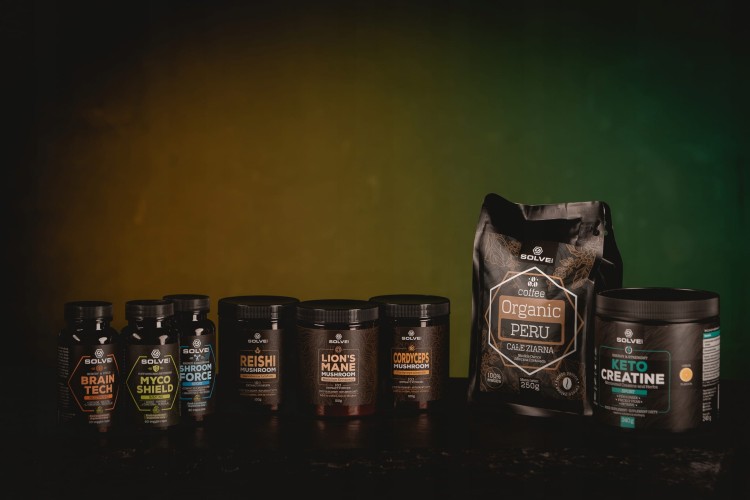 SOLVE-LABS-MUSHROOM-COMPLEX-60-KAPSULEK-10-1-LION-S-MANE-CORDYCEPS-REISHI-Kod-producenta-SOLVE-LABS-MUSHROOM-COMPLEX-SOPLOWKA-REISHI.jpg